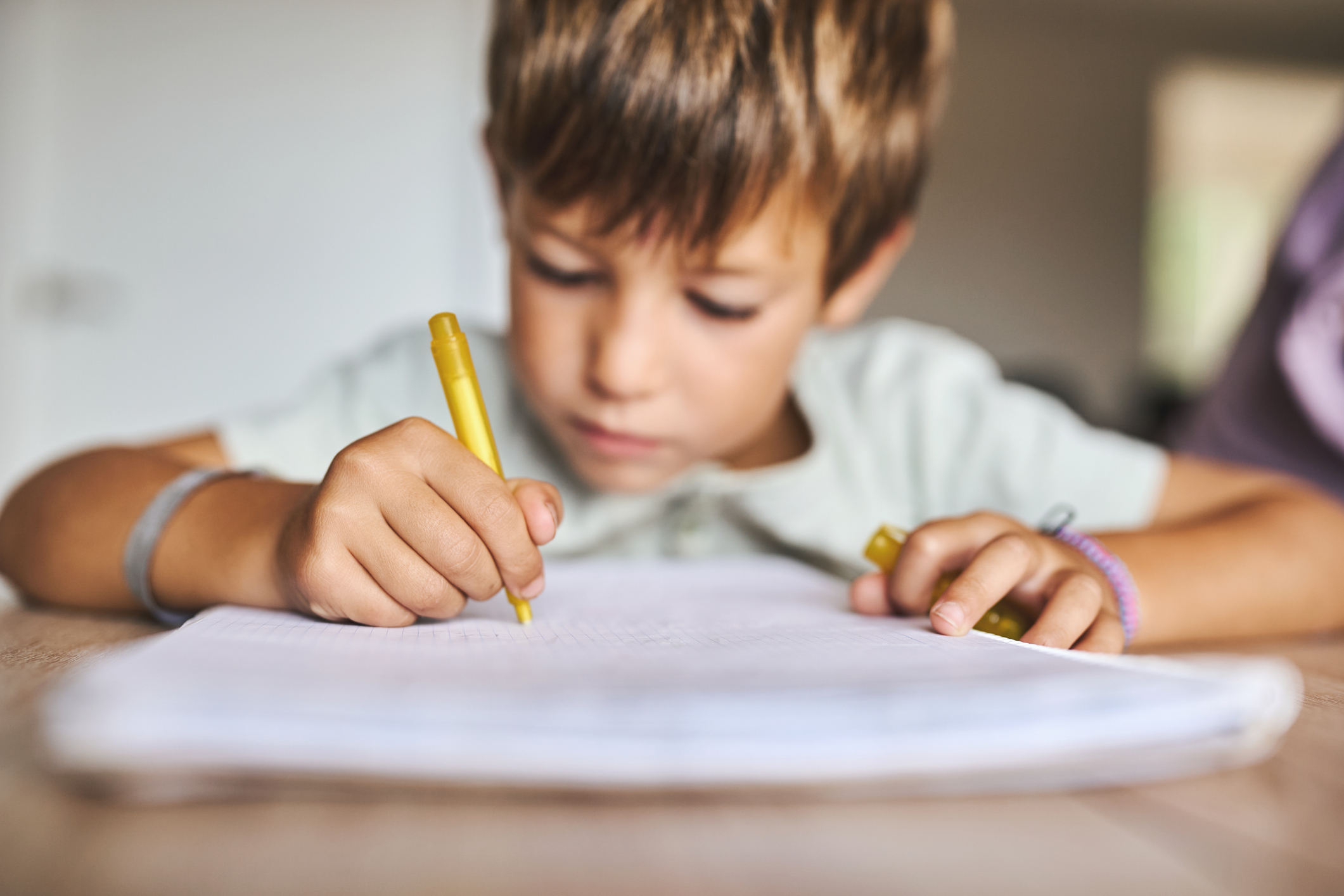 Será que meu filho está acima da média? Veja como identificar os sinais