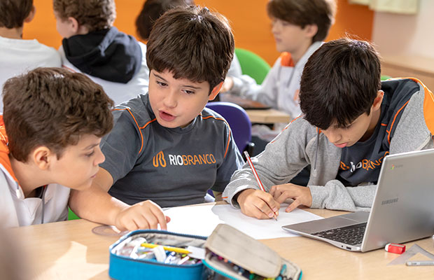 Área de Ciências Humanas - História