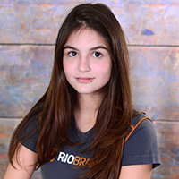 LÍVIA AZEVEDO LEONARDI